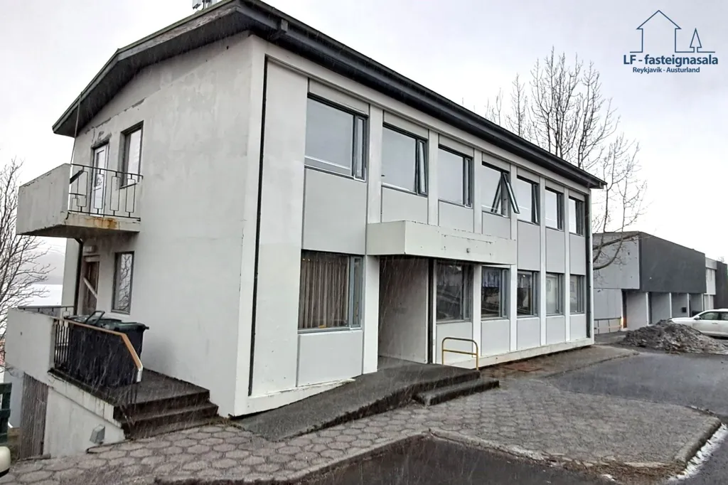 4-toaline kinnisvara asukohas Fáskrúðsfjörður