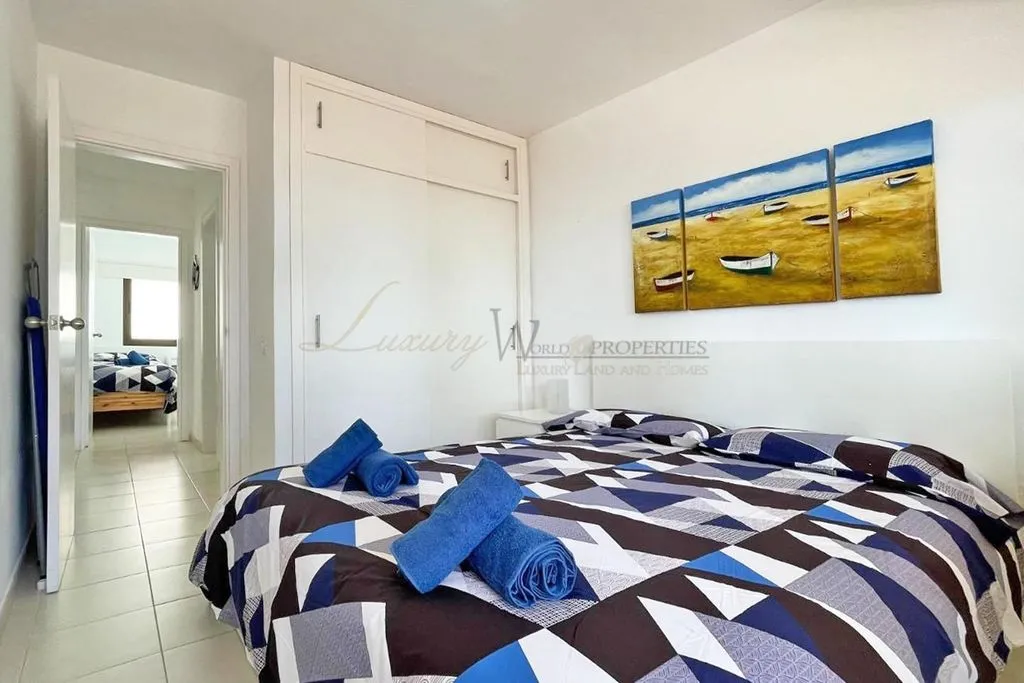Chambres - 2-Bedroom Seafront Apartment in Los Cristianos