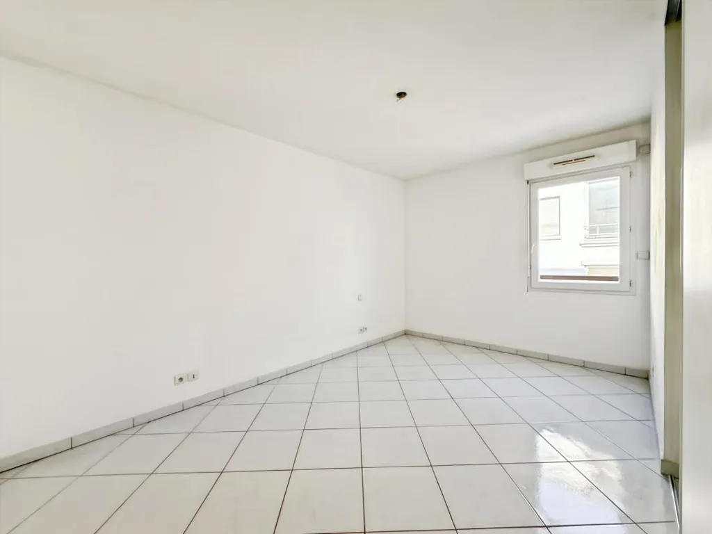 Pièces - Appartement T3 avec Parking au Centre de Saint-Raphaël