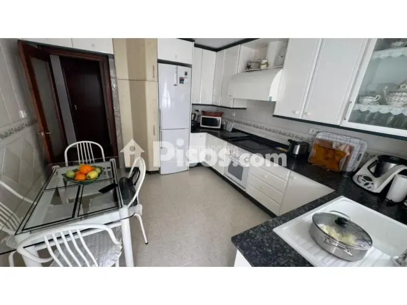 Köök - Bright Apartment with Terrace in La Laguna