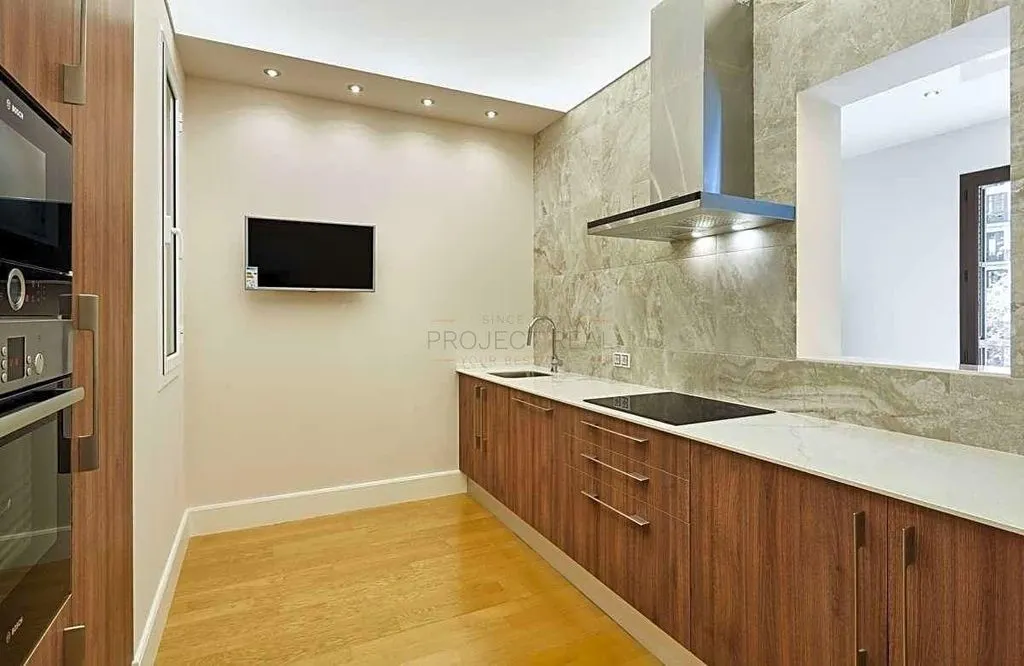 Cuisine - Luxury Flat in Eixample, Barcelona
