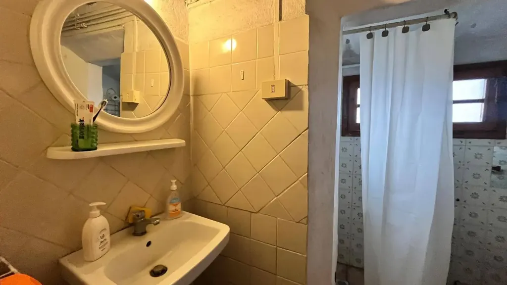 Salles de bain - Student Room in Apartment, Pisa