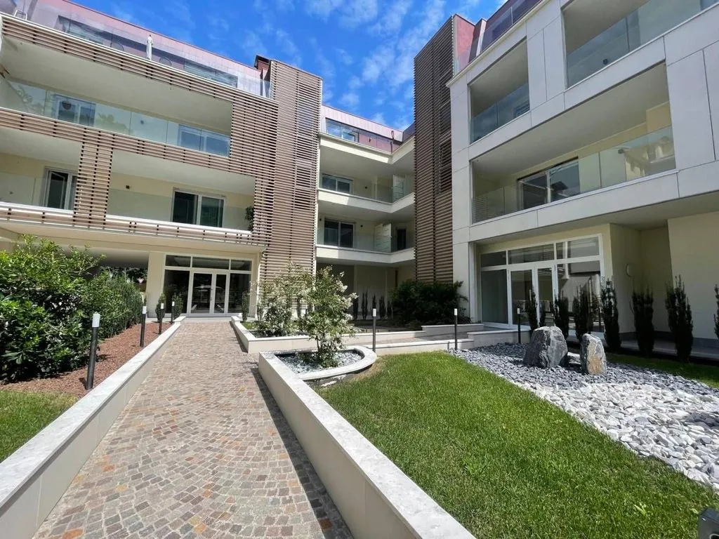 Jardin - Luxury Apartment with Tech Features in Legnano