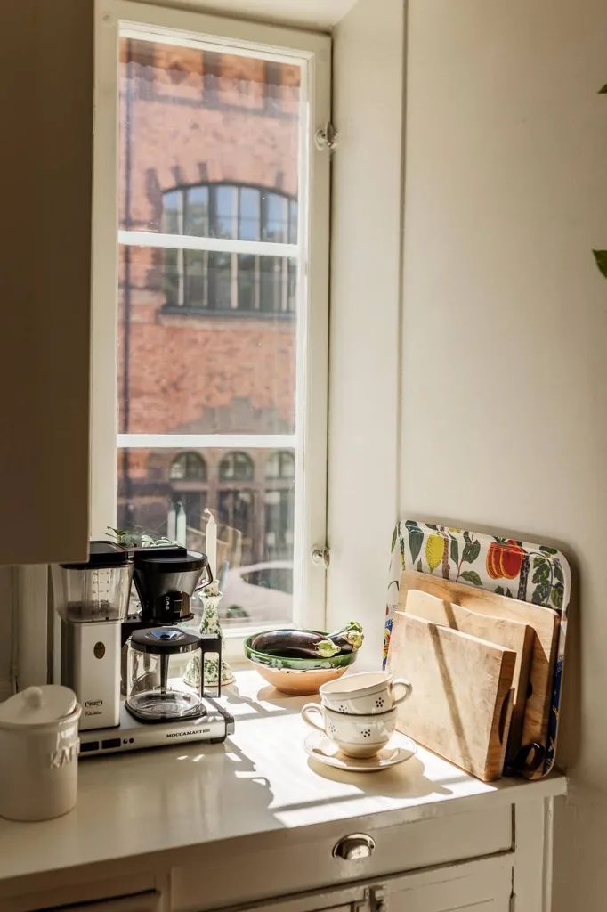 Köök - 1920s Flat with Balcony in Södermalm