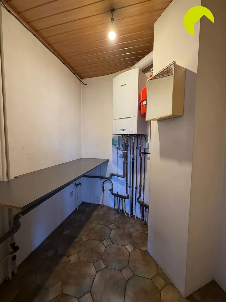Pesuköök - 2-Bedroom Apartment with Parking in Mortsel