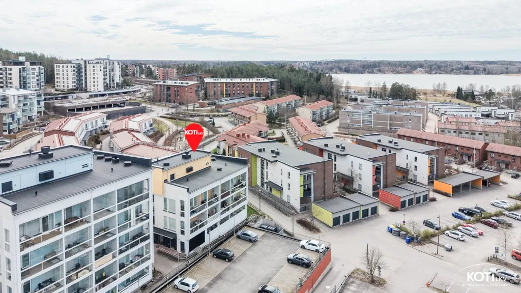Õhuvaade - Corner Flat with Glazed Balcony in Saunalahti