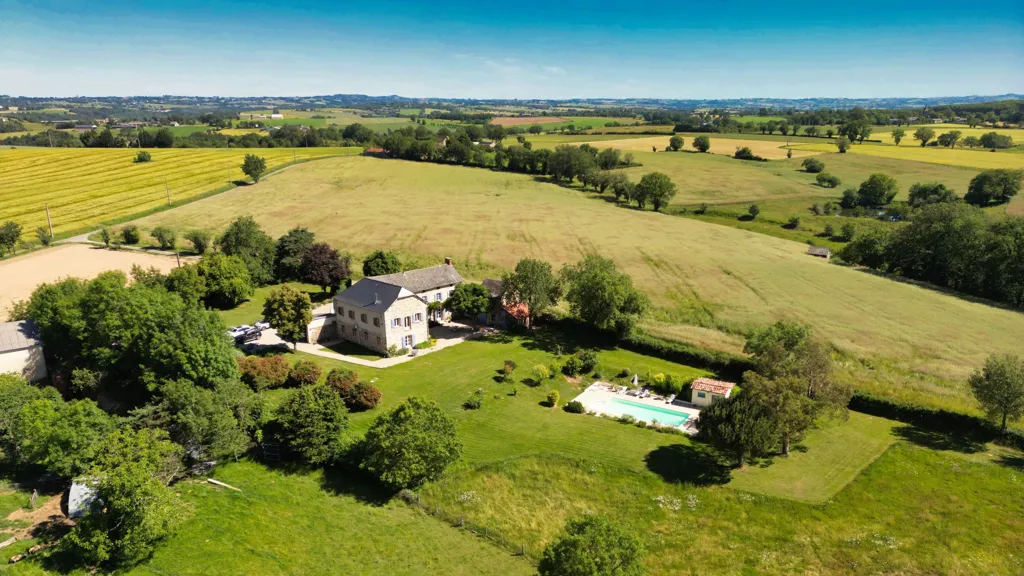 Stone House with Pool in Mirandol-Bourgnounac