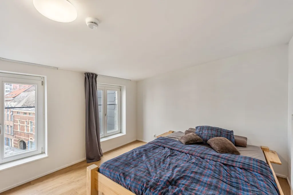Chambres - Appartement Rénové et Énergétique au Centre de Diest
