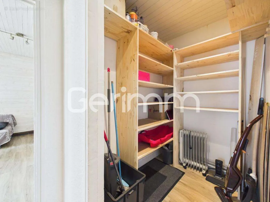 Buanderie - Appartement en rez-de-chaussée avec terrasse à Chamrousse