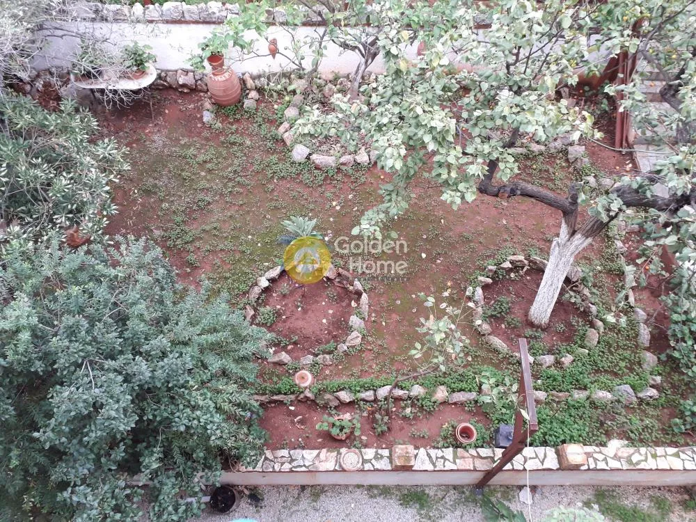 Vue aérienne - 11-Unit Building with Garden in Sarandá, Attica