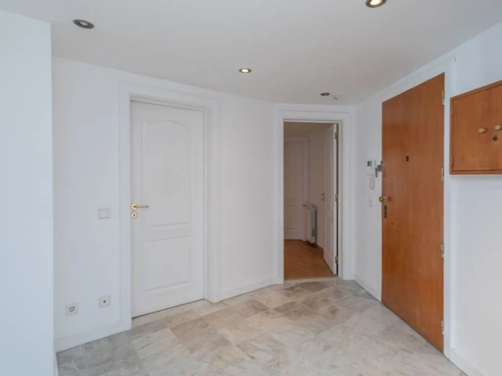 Entrée - Luxury Apartment with Ocean Views in Parede