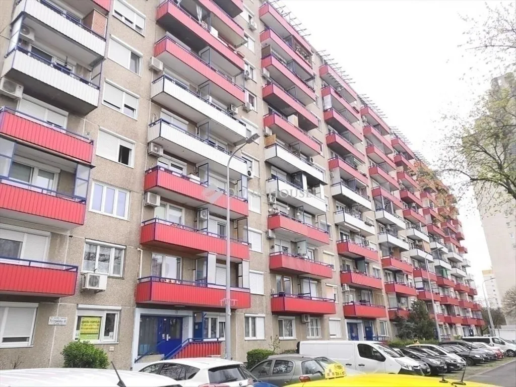 Esterno - Renovated Flat with Balcony in Budapest 15th District