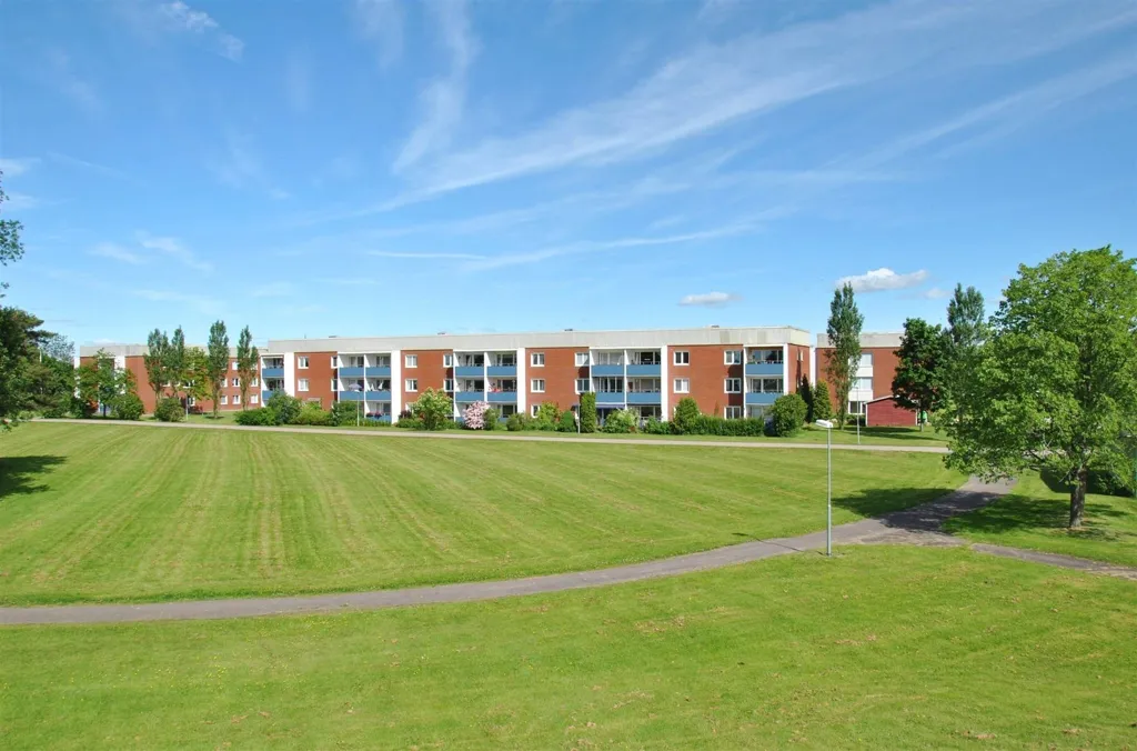 Jardin - Apartment with South-East View in Vänersborg