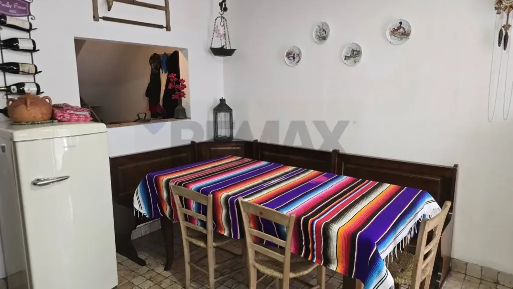 Salle à manger - Semi-detached House with Garden in Lamon