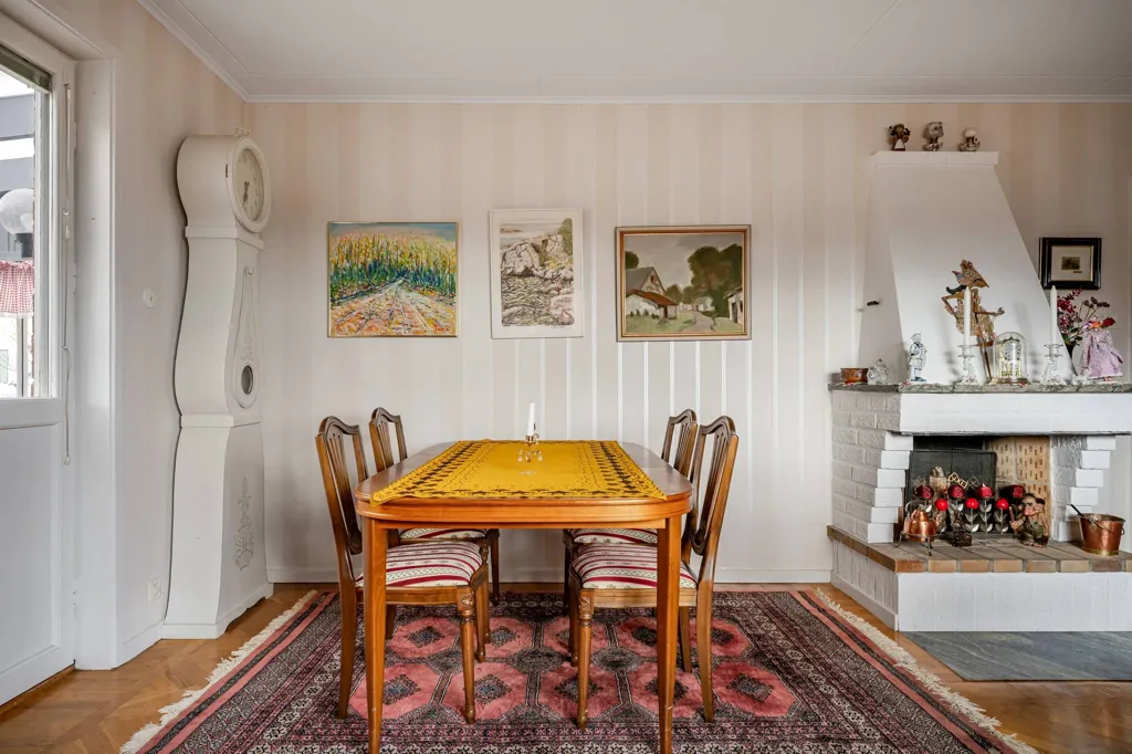 4-toaline maja asukohas Flens kommun