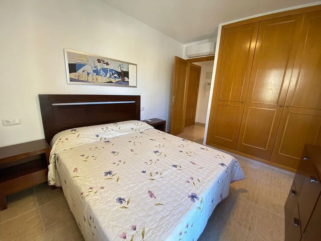 Magamistoad - Spacious Apartment with Sea View in Caleta