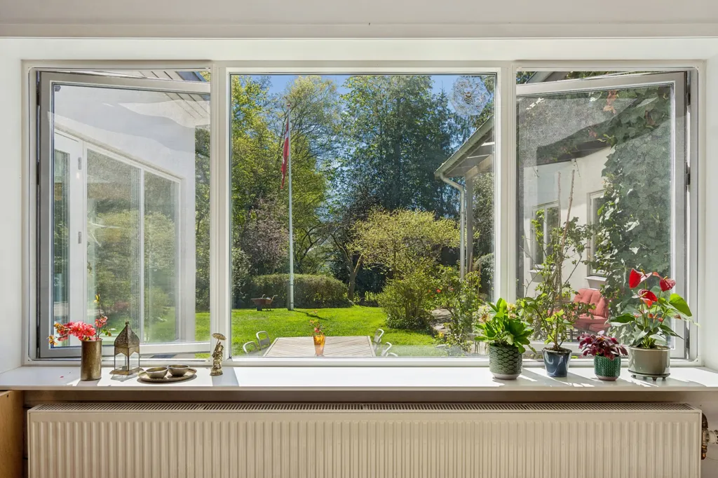 Séjour - Renovated Villa with Forest View in Birkerød