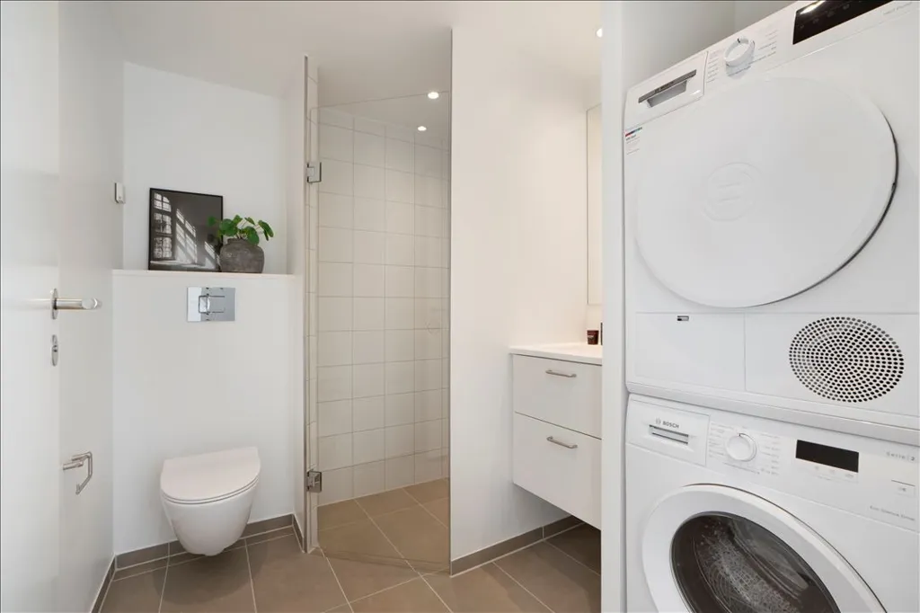Lavanderia - 3-Bedroom Apartment with Terrace in Albertslund