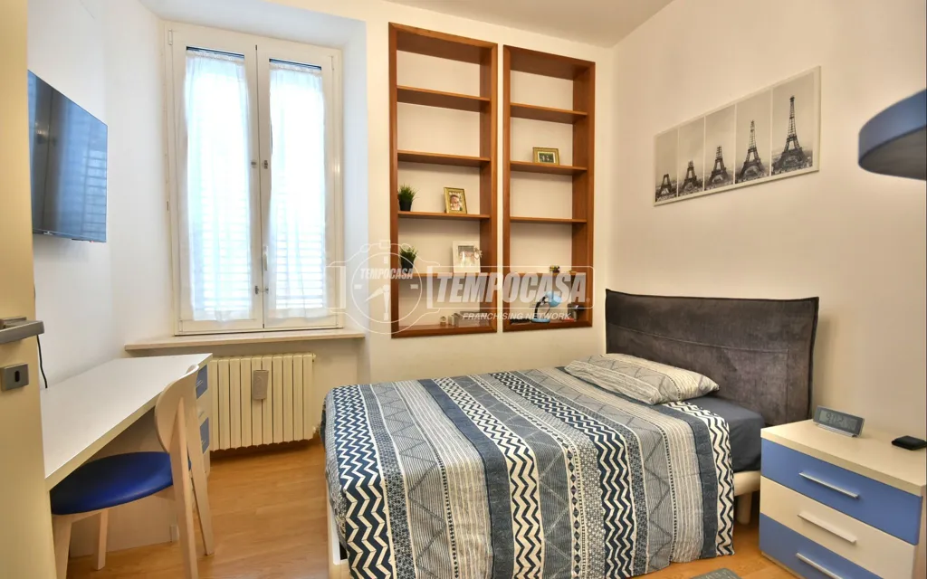 Chambres - Restored Apartment with Double Garage in Osimo