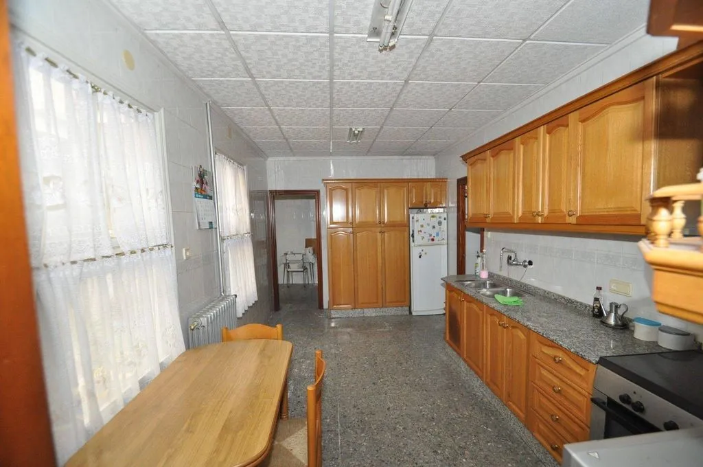 Cuisine - Luxury House with Office in Petrel, Valencia