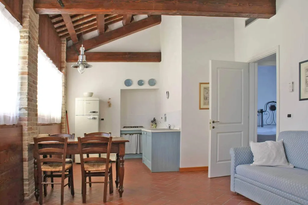 Dining Room - Agriturismo with Water Access in Caorle, Veneto