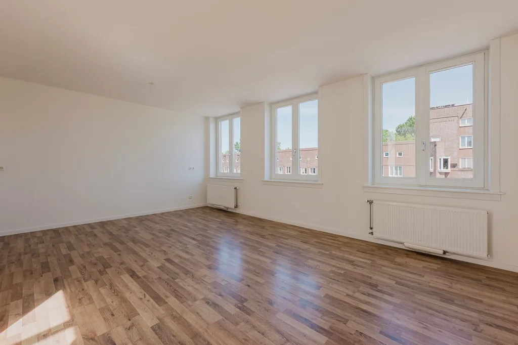 Pièces - Apartment with Balcony and Terrace in Amsterdam