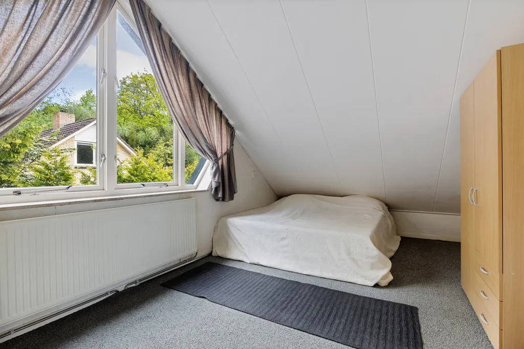 Magamistoad - Semi-Bungalow with Carport in Havelte