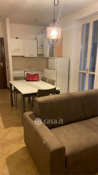 Elutuba - Rented Flat with Balcony in Voghera Centre