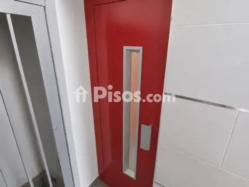 Esik - Fully Renovated Flat with Balcony in Las Fuentes