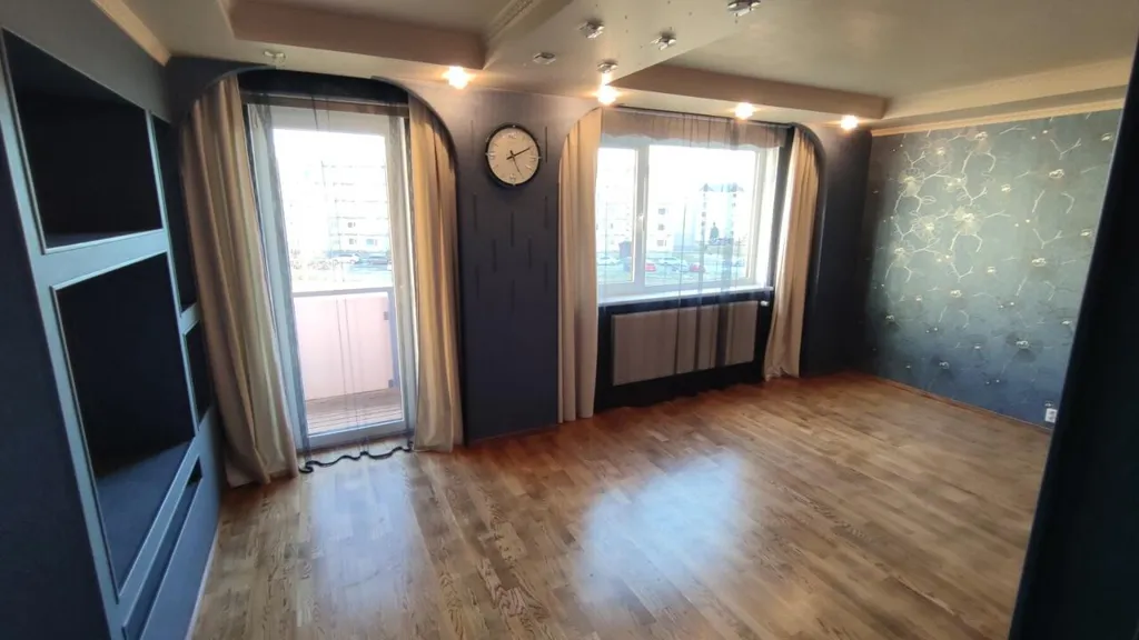 Séjour - Two-Bedroom Apartment with Balcony in Central Location