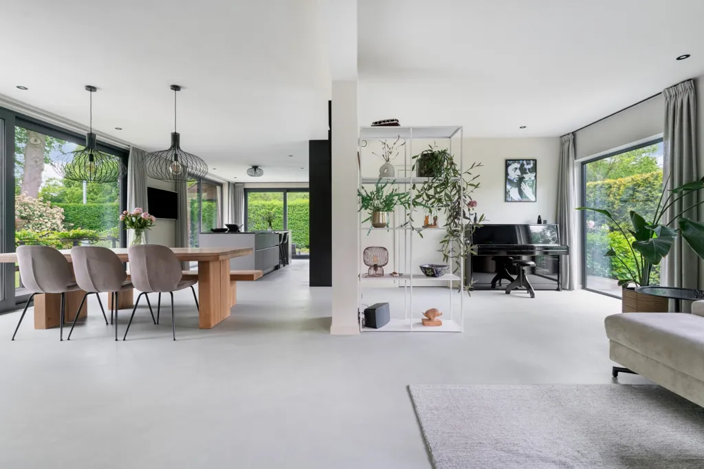 Söögituba - Fully Renovated Villa with Pool in Nijmegen