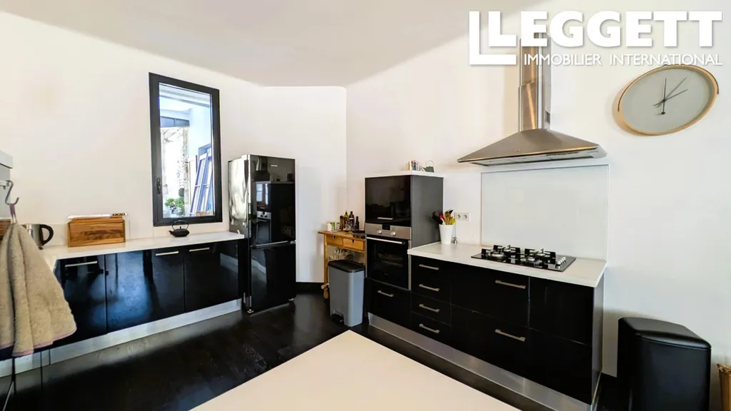 Köök - Top-Floor Apartment with Terrace in Avignon