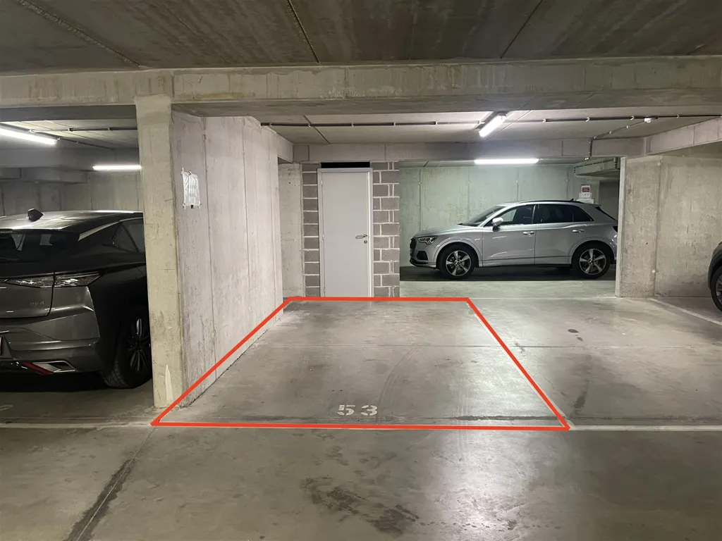 Garaaž - Underground Parking in Brussels