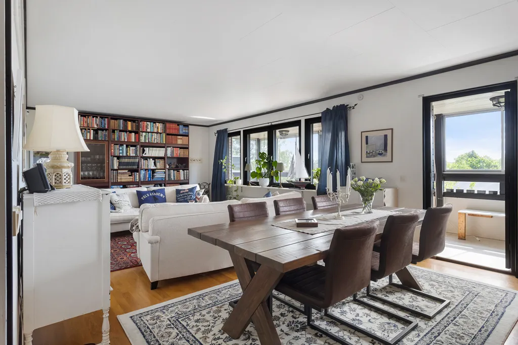 Salle à manger - Souterräng Villa with Garden in Borsökna