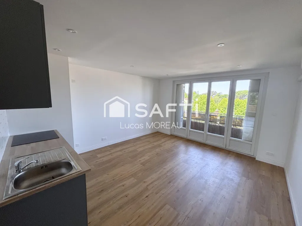 Cuisine - Appartement Rénové avec Balcon à Montauban