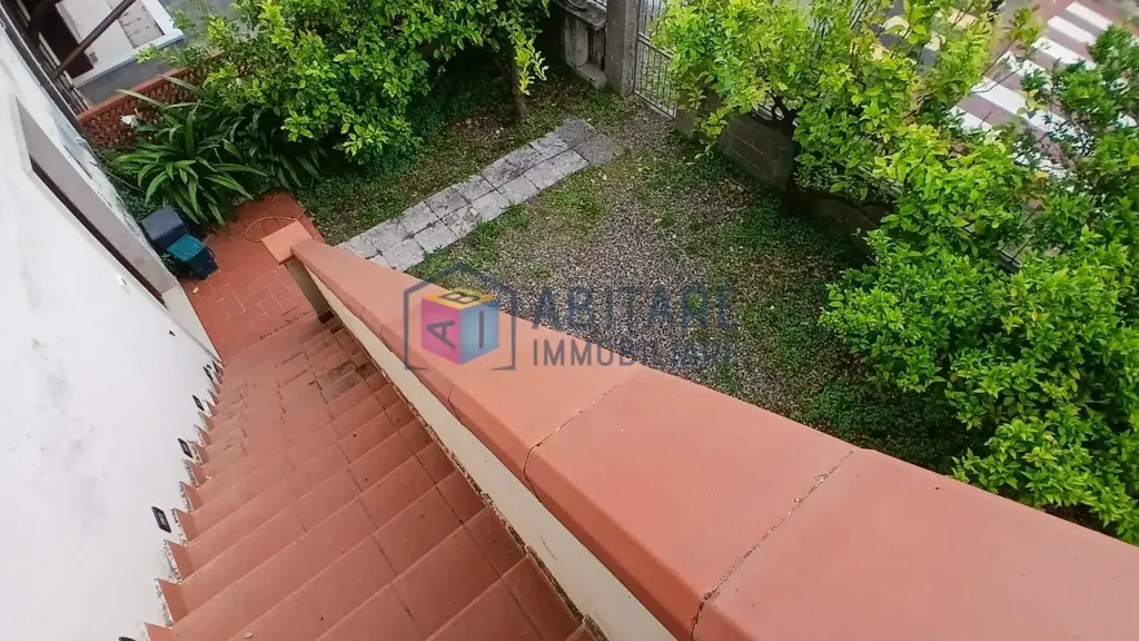 Pièces - Rear Terrace House with Sea View in Rosignano Marittimo