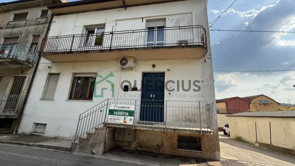 Esterno - Rear-Adjoining House with Balcony in Monteforte d'Alpone