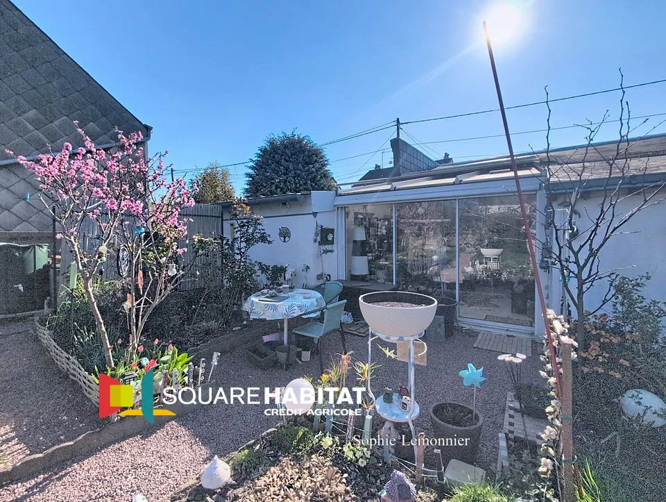 Aed - Single-Storey House with Garden in Quiet Setting