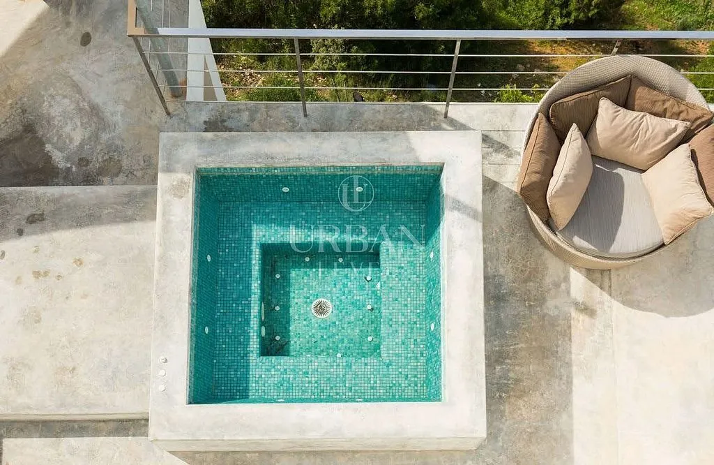 Õhuvaade - Chalet with Pool and Terrace in Jesús