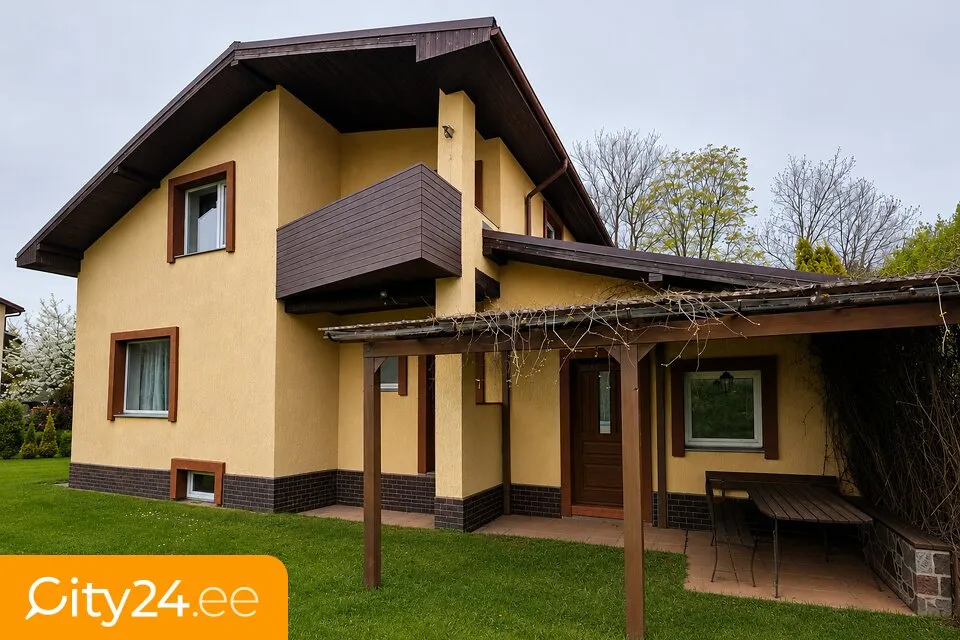 Maison 5 pièces à Cēsis