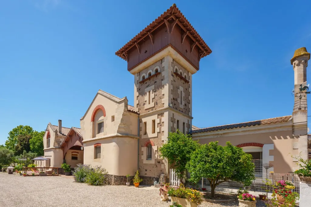 Extérieur - Propriété de Château avec Tour à Agde