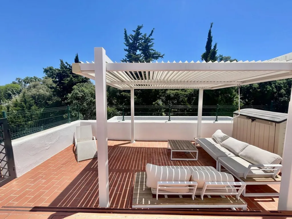 Terrasse - Beachside Villa with Woodland Access in Sotogrande