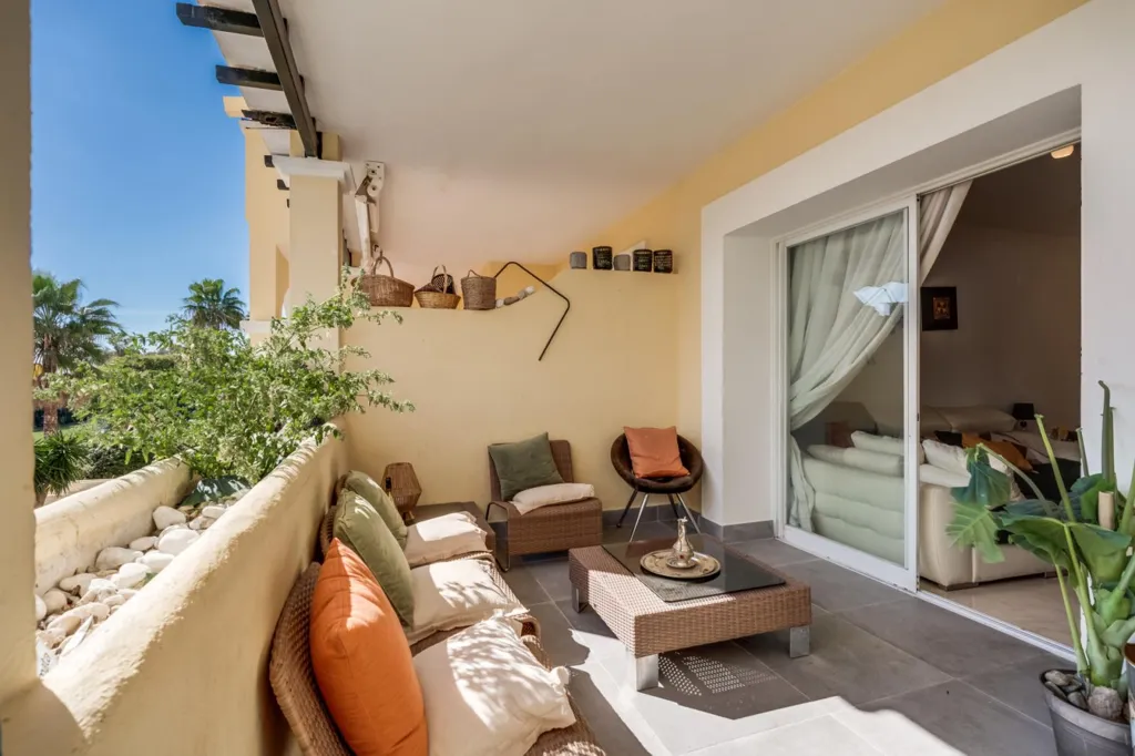 Terrass - Apartment with Pools in La Quinta, Benahavís