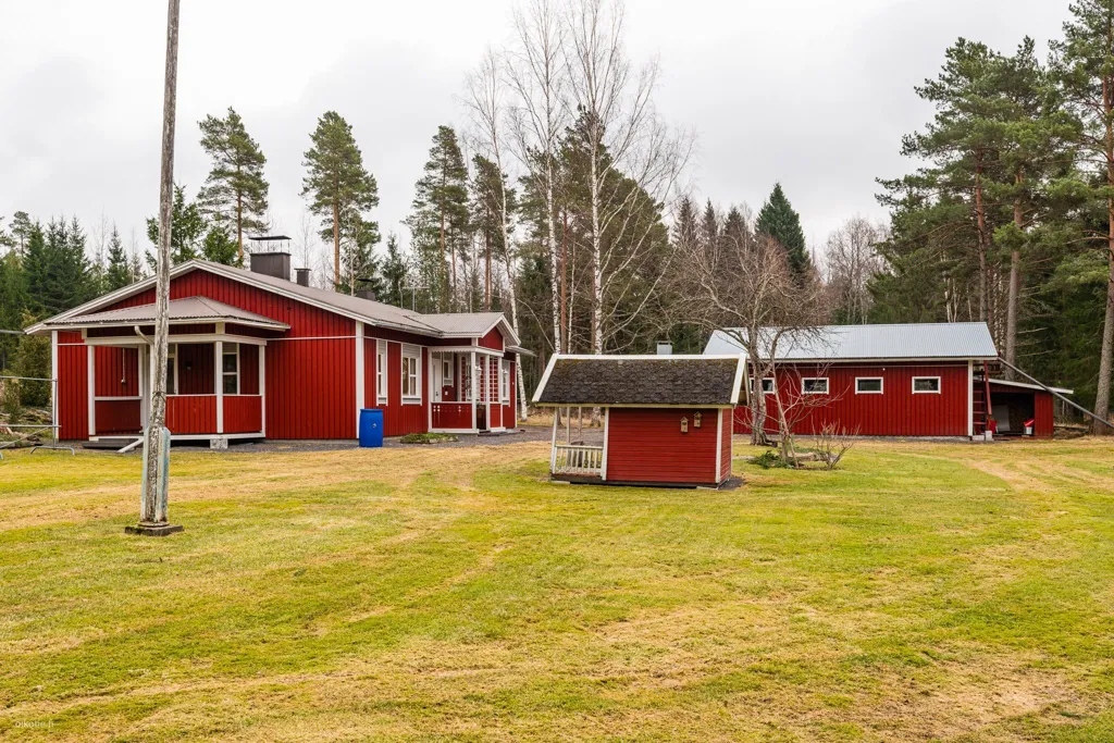 Extérieur - 1980s Cottage with River Access in Kellahti, Pori