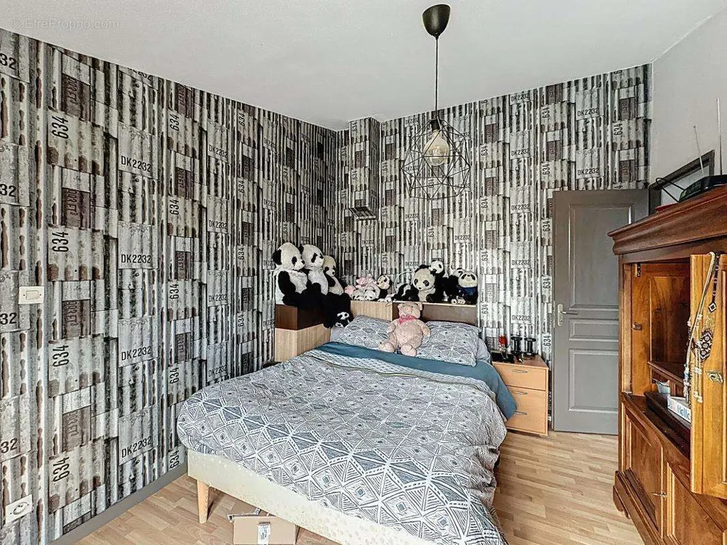 Maison 8 pièces à Mions