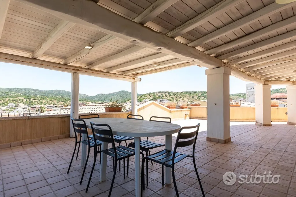 Terrasse - Exclusive Penthouse with Panoramic Terrace in Villasimius