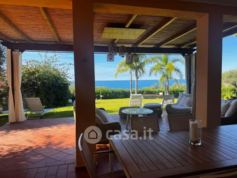 Terrasse - Villa with Sea View and Pool in Diamante