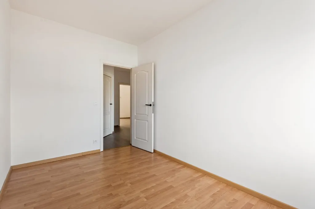 other_room