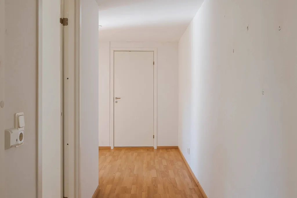 Esik - Bright Apartment with Terrace in Skövde