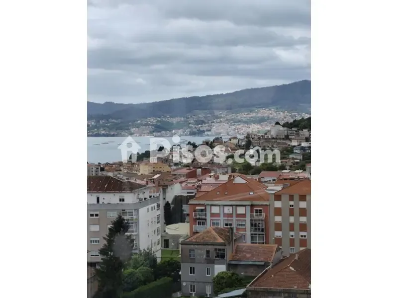 Modernised Apartment with River Views in Vigo